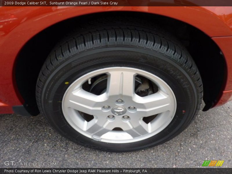 Sunburst Orange Pearl / Dark Slate Gray 2009 Dodge Caliber SXT