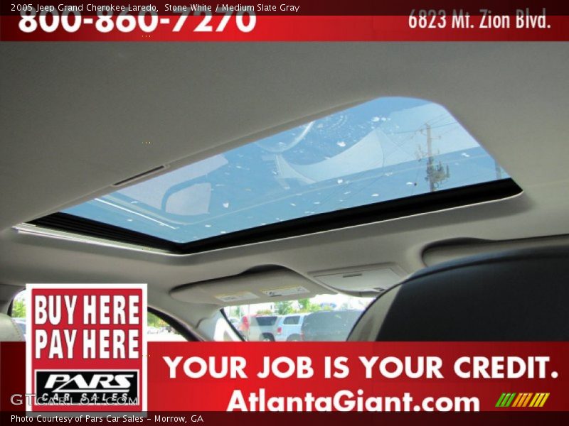 Stone White / Medium Slate Gray 2005 Jeep Grand Cherokee Laredo