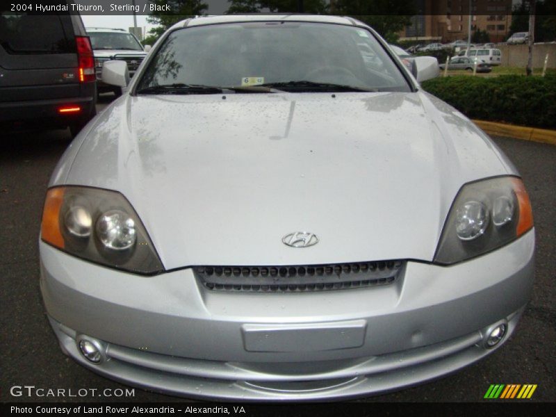 Sterling / Black 2004 Hyundai Tiburon