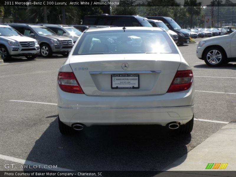 Arctic White / Almond/Mocha 2011 Mercedes-Benz C 300 Luxury