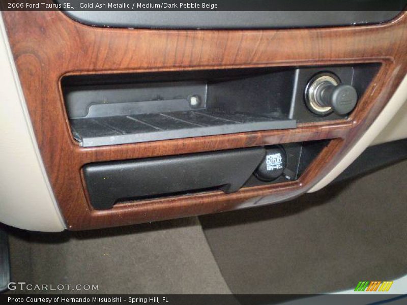 Gold Ash Metallic / Medium/Dark Pebble Beige 2006 Ford Taurus SEL
