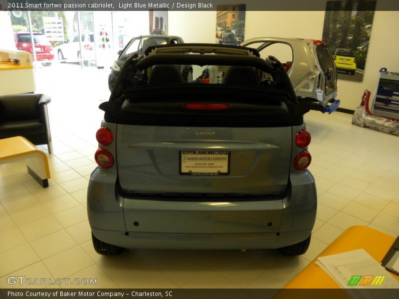 Light Blue Metallic / Design Black 2011 Smart fortwo passion cabriolet