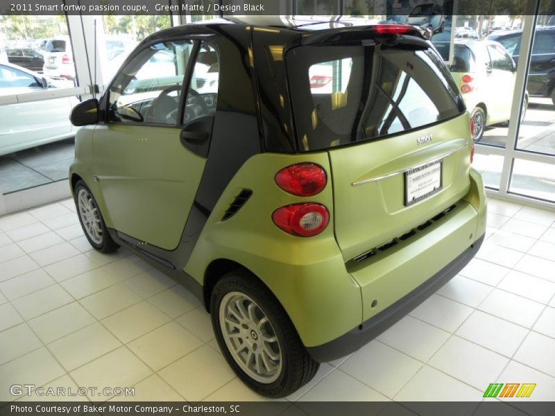 Green Matte / Design Black 2011 Smart fortwo passion coupe