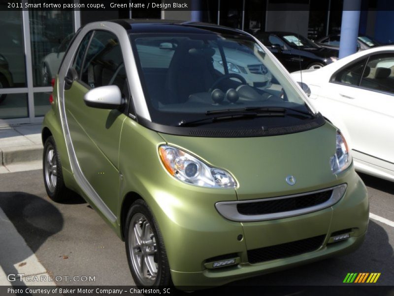 Green Matte / Design Black 2011 Smart fortwo passion coupe