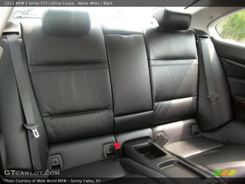 Alpine White / Black 2011 BMW 3 Series 335i xDrive Coupe