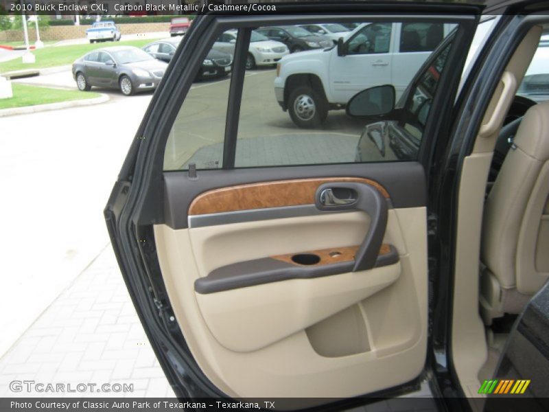 Carbon Black Metallic / Cashmere/Cocoa 2010 Buick Enclave CXL