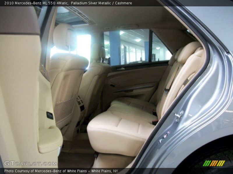 Palladium Silver Metallic / Cashmere 2010 Mercedes-Benz ML 550 4Matic