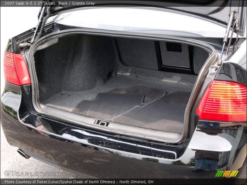  2007 9-5 2.3T Sedan Trunk