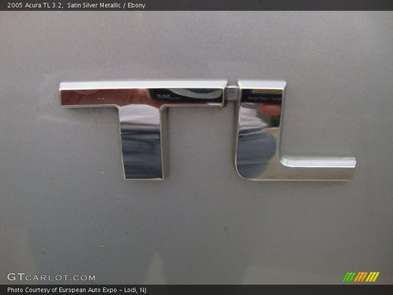 Satin Silver Metallic / Ebony 2005 Acura TL 3.2