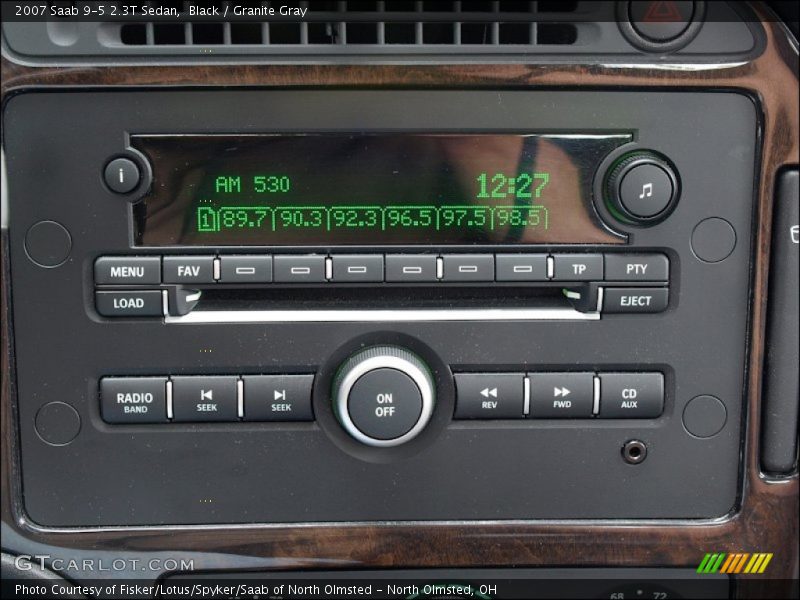 Controls of 2007 9-5 2.3T Sedan