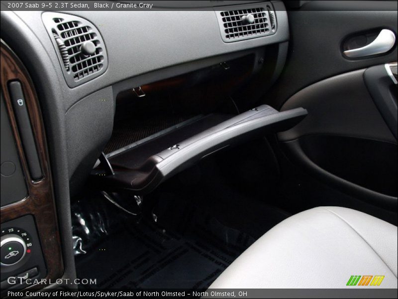 Black / Granite Gray 2007 Saab 9-5 2.3T Sedan