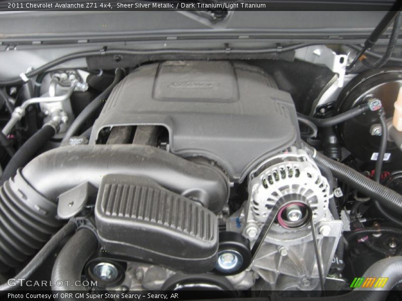 Sheer Silver Metallic / Dark Titanium/Light Titanium 2011 Chevrolet Avalanche Z71 4x4