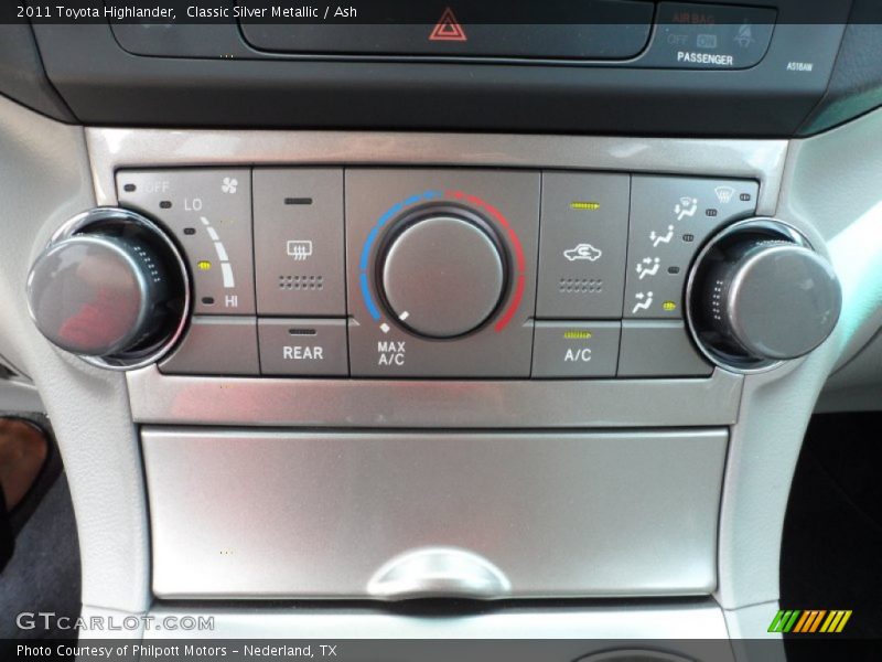 Controls of 2011 Highlander 