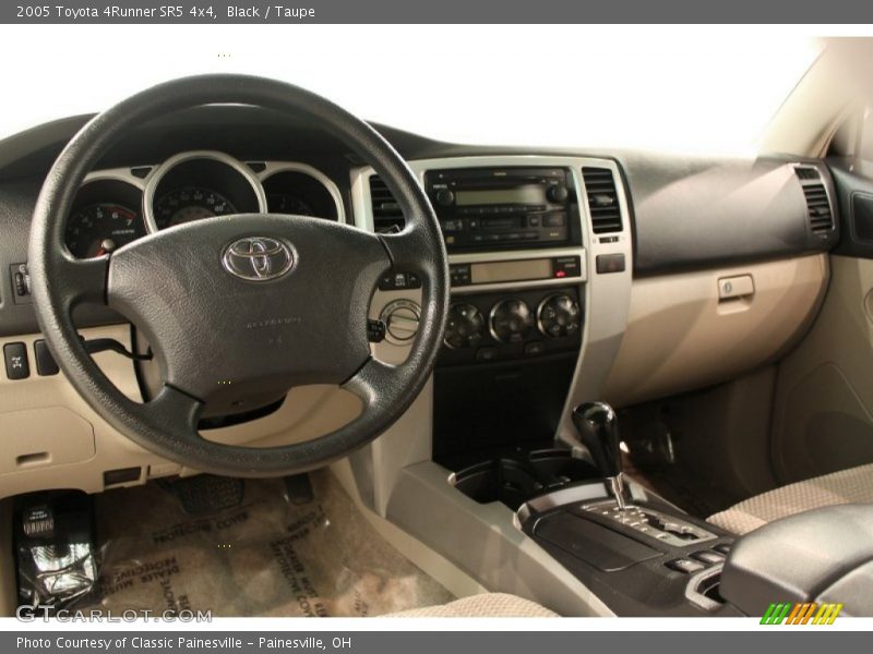 Black / Taupe 2005 Toyota 4Runner SR5 4x4