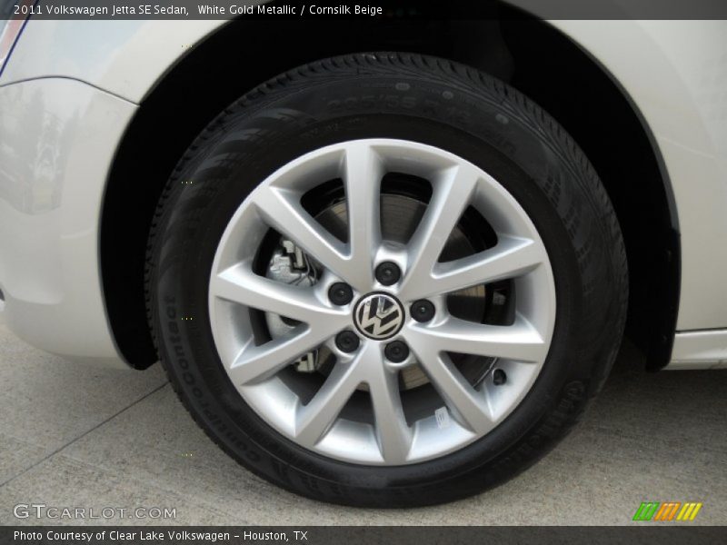 White Gold Metallic / Cornsilk Beige 2011 Volkswagen Jetta SE Sedan