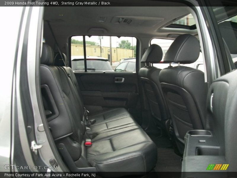 Sterling Gray Metallic / Black 2009 Honda Pilot Touring 4WD