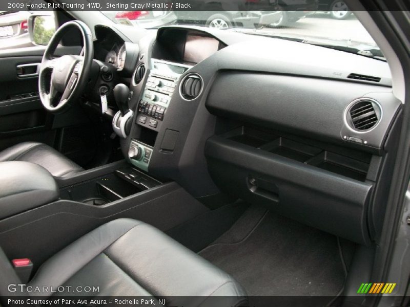 Sterling Gray Metallic / Black 2009 Honda Pilot Touring 4WD