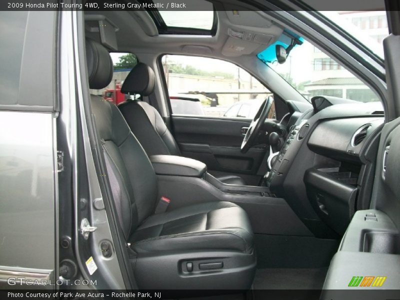 Sterling Gray Metallic / Black 2009 Honda Pilot Touring 4WD