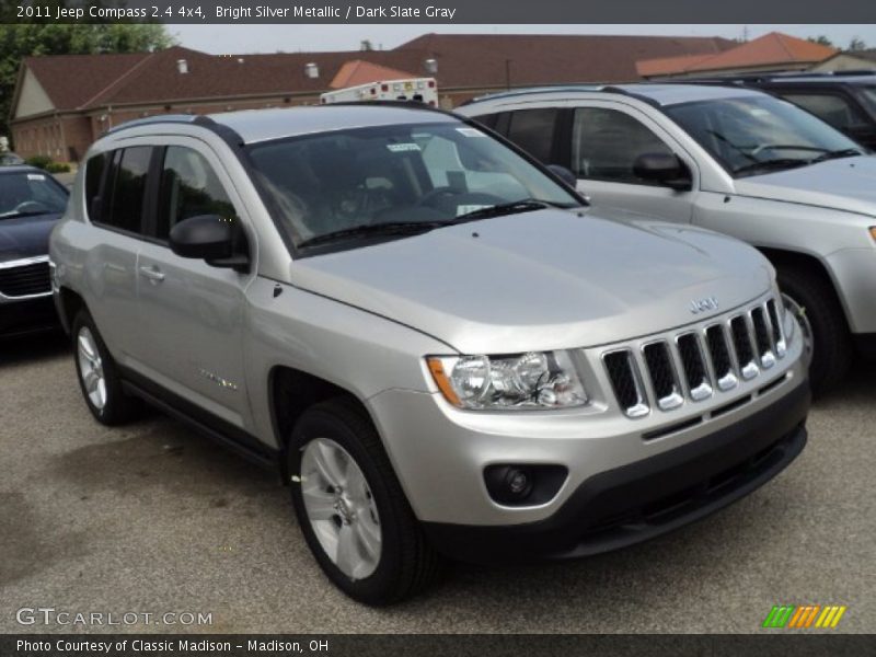Bright Silver Metallic / Dark Slate Gray 2011 Jeep Compass 2.4 4x4