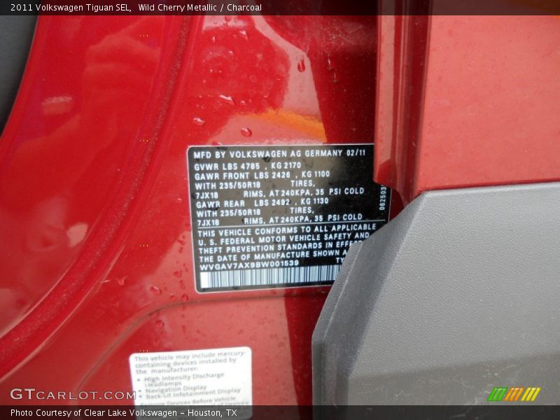 Wild Cherry Metallic / Charcoal 2011 Volkswagen Tiguan SEL