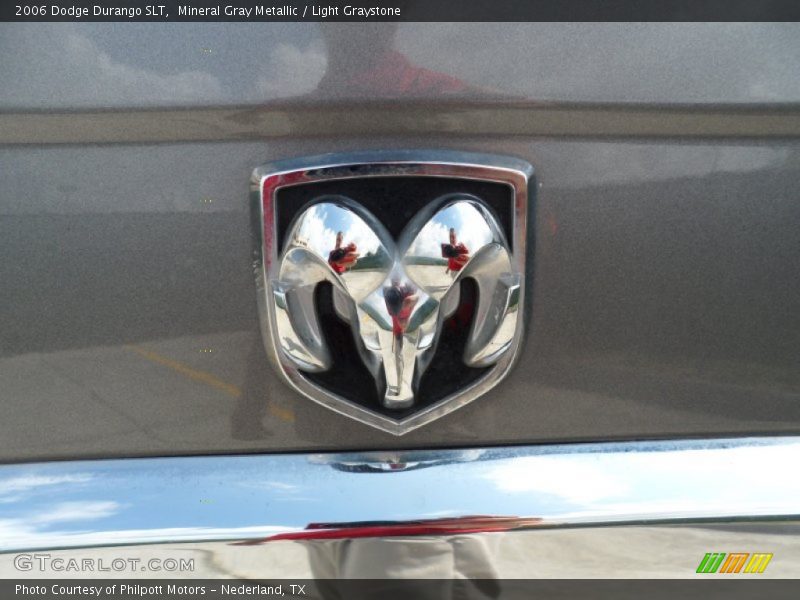 Mineral Gray Metallic / Light Graystone 2006 Dodge Durango SLT