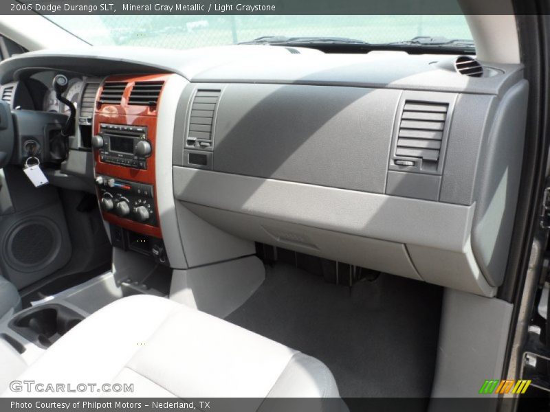 Mineral Gray Metallic / Light Graystone 2006 Dodge Durango SLT