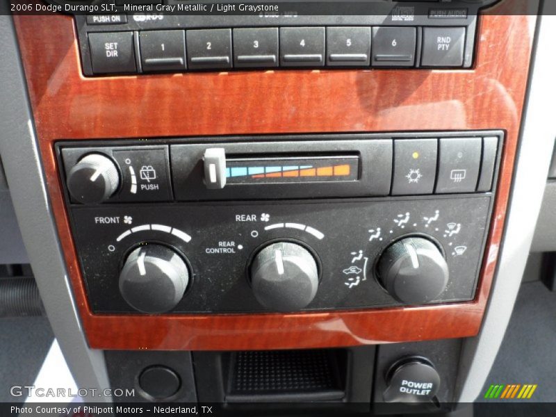 Mineral Gray Metallic / Light Graystone 2006 Dodge Durango SLT