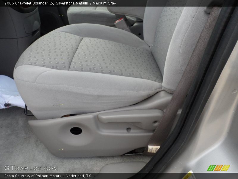 Silverstone Metallic / Medium Gray 2006 Chevrolet Uplander LS
