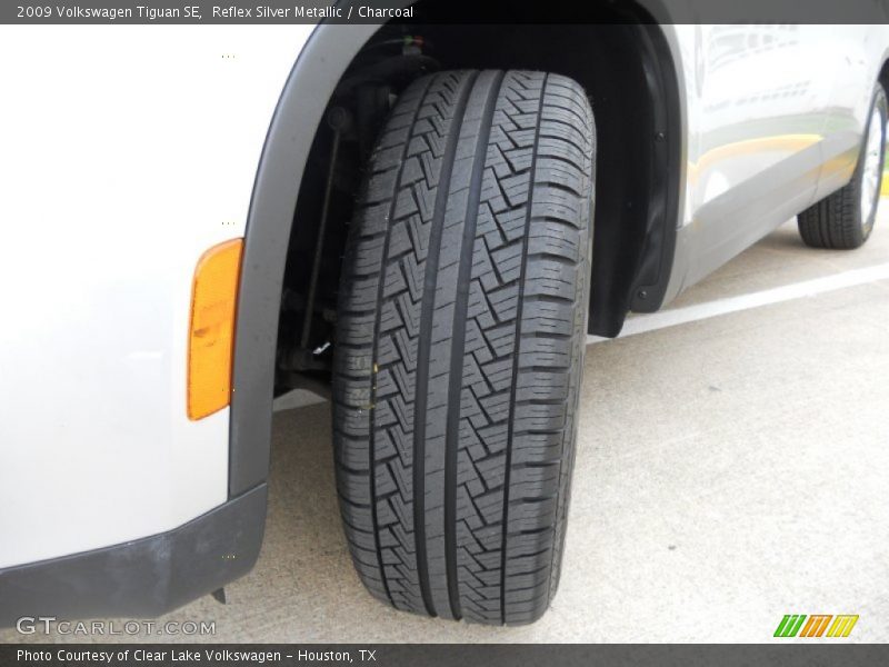 Reflex Silver Metallic / Charcoal 2009 Volkswagen Tiguan SE