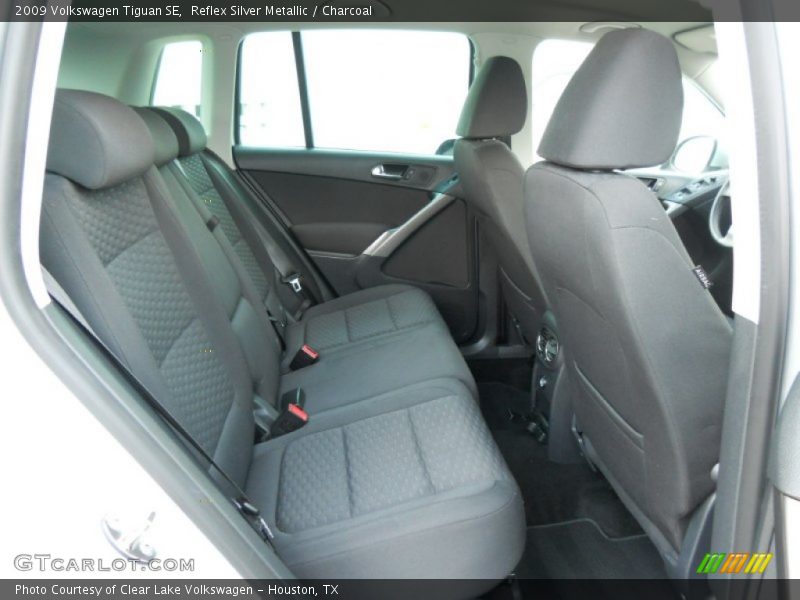 Reflex Silver Metallic / Charcoal 2009 Volkswagen Tiguan SE