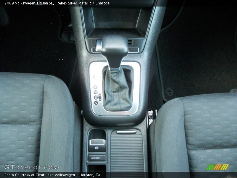 Reflex Silver Metallic / Charcoal 2009 Volkswagen Tiguan SE