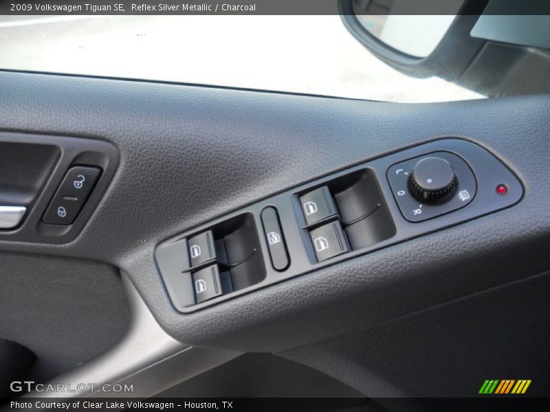 Reflex Silver Metallic / Charcoal 2009 Volkswagen Tiguan SE