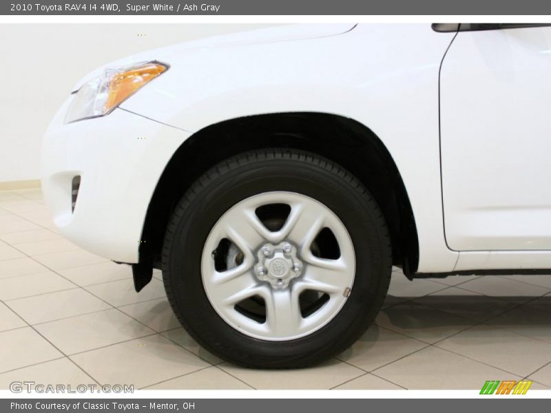 Super White / Ash Gray 2010 Toyota RAV4 I4 4WD