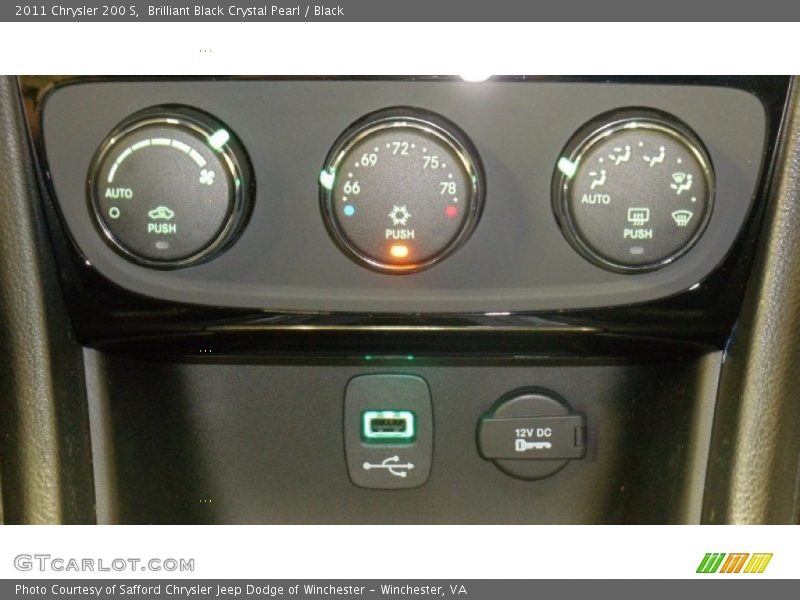 Controls of 2011 200 S