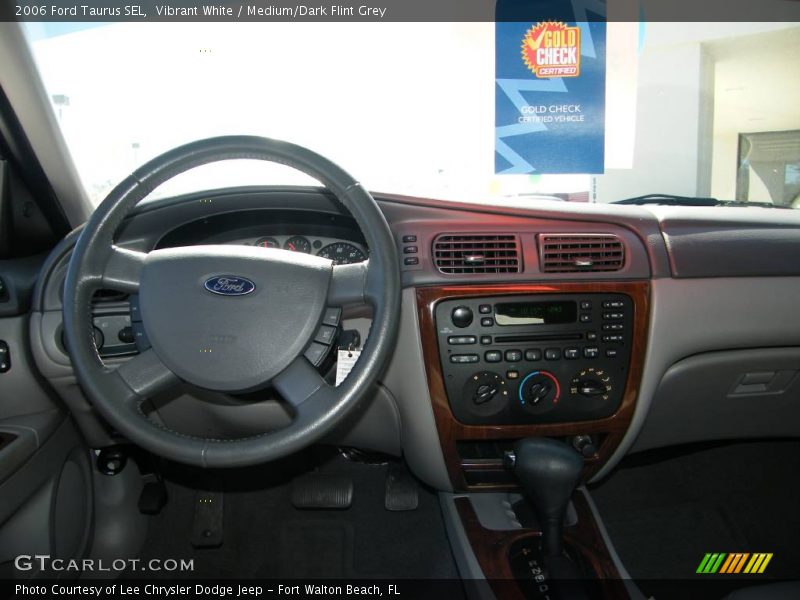 Vibrant White / Medium/Dark Flint Grey 2006 Ford Taurus SEL