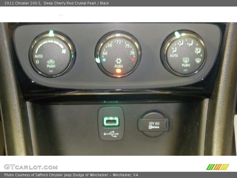 Deep Cherry Red Crystal Pearl / Black 2011 Chrysler 200 S