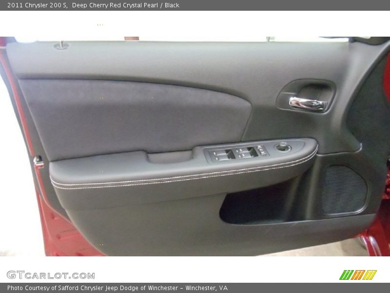 Deep Cherry Red Crystal Pearl / Black 2011 Chrysler 200 S
