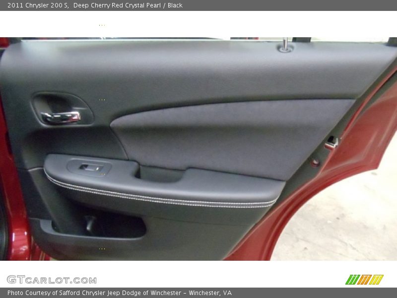 Deep Cherry Red Crystal Pearl / Black 2011 Chrysler 200 S