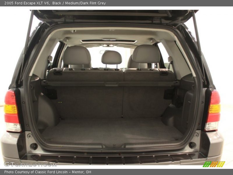 Black / Medium/Dark Flint Grey 2005 Ford Escape XLT V6