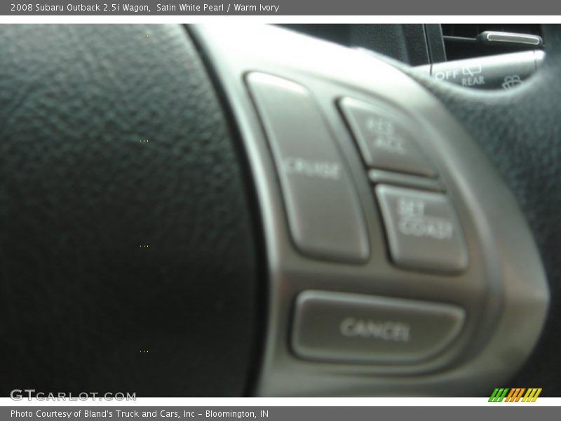 Satin White Pearl / Warm Ivory 2008 Subaru Outback 2.5i Wagon
