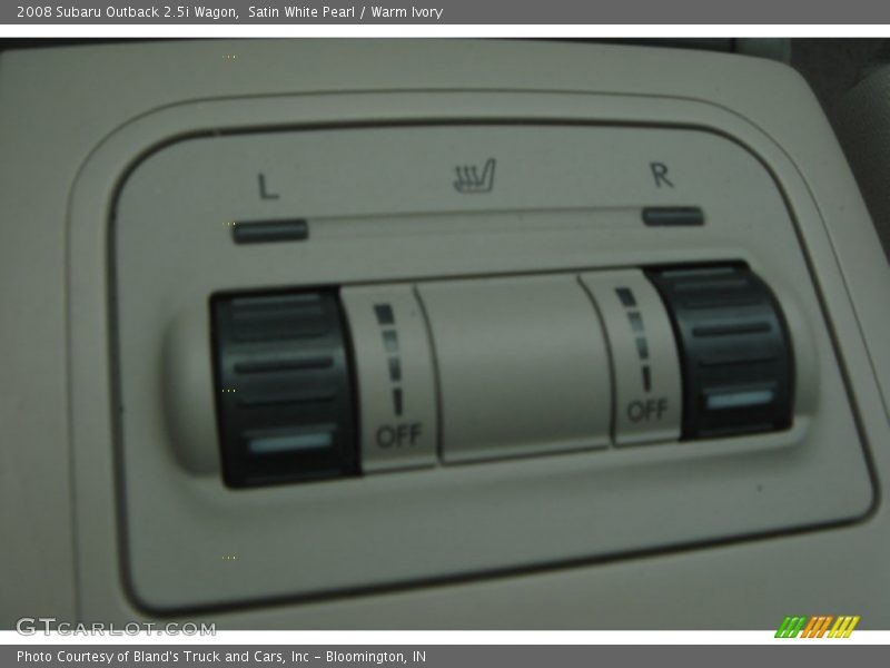 Satin White Pearl / Warm Ivory 2008 Subaru Outback 2.5i Wagon