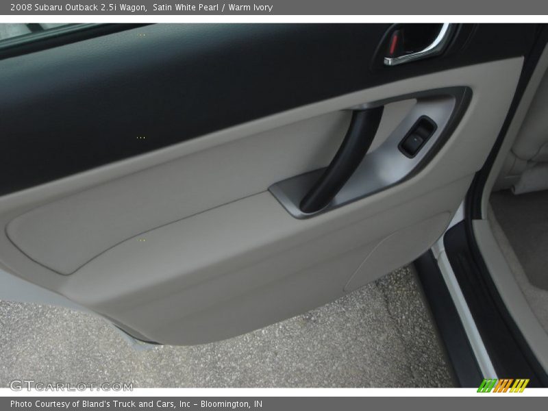 Satin White Pearl / Warm Ivory 2008 Subaru Outback 2.5i Wagon