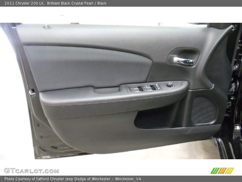 Brilliant Black Crystal Pearl / Black 2011 Chrysler 200 LX
