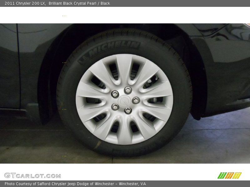  2011 200 LX Wheel