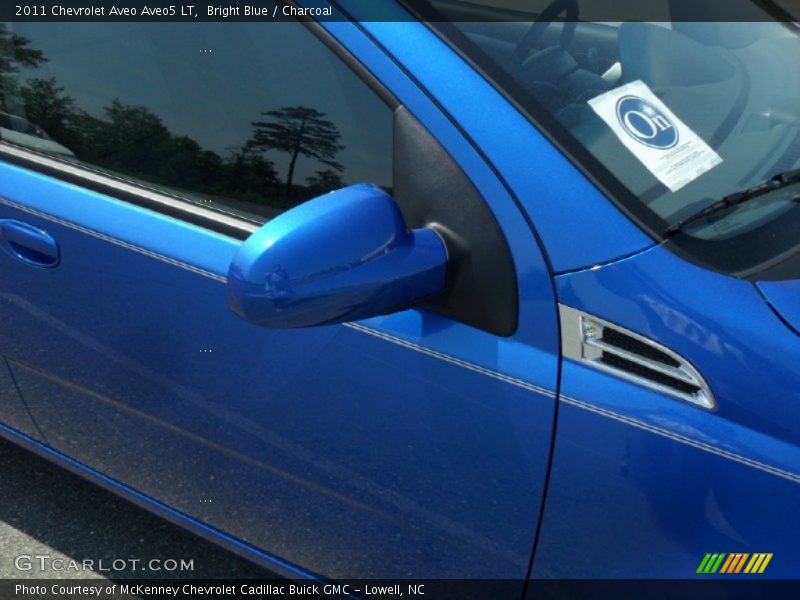Bright Blue / Charcoal 2011 Chevrolet Aveo Aveo5 LT