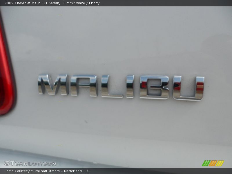 Summit White / Ebony 2009 Chevrolet Malibu LT Sedan