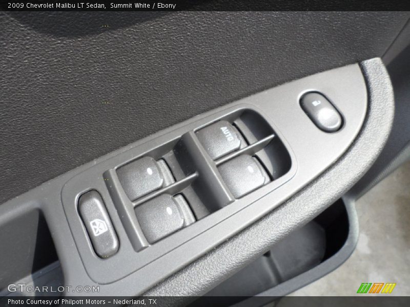 Summit White / Ebony 2009 Chevrolet Malibu LT Sedan