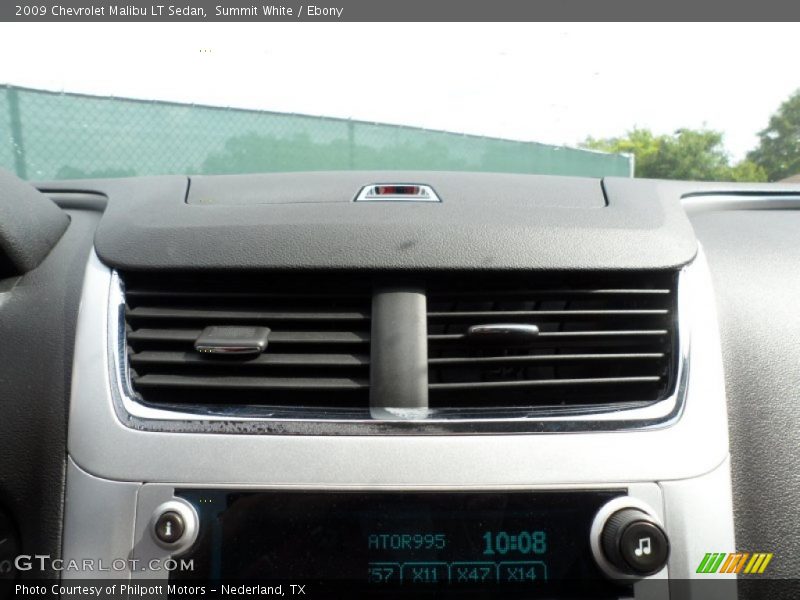 Summit White / Ebony 2009 Chevrolet Malibu LT Sedan