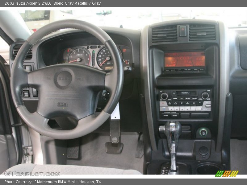 Dashboard of 2003 Axiom S 2WD