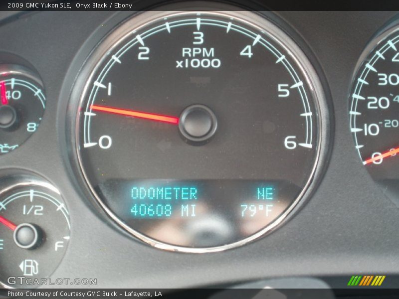 Onyx Black / Ebony 2009 GMC Yukon SLE